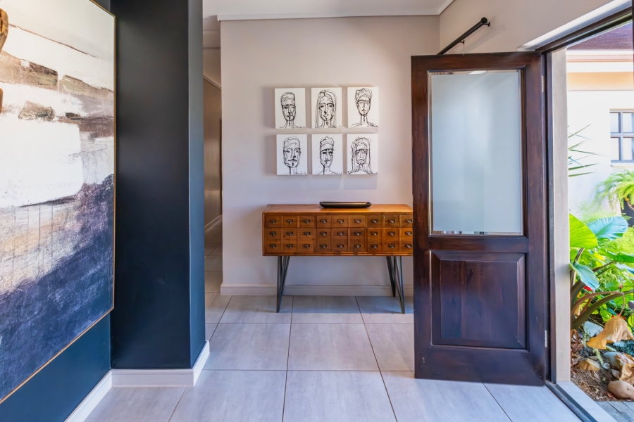 4 Bedroom Property for Sale in Earls Court Lifestyle Estate Western Cape